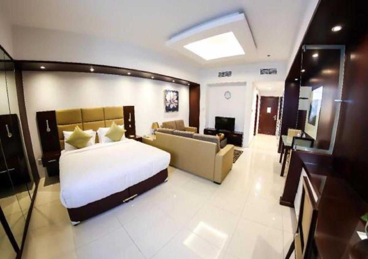 Al Faris 1 Hotel Apartments Dubai Eksteriør billede