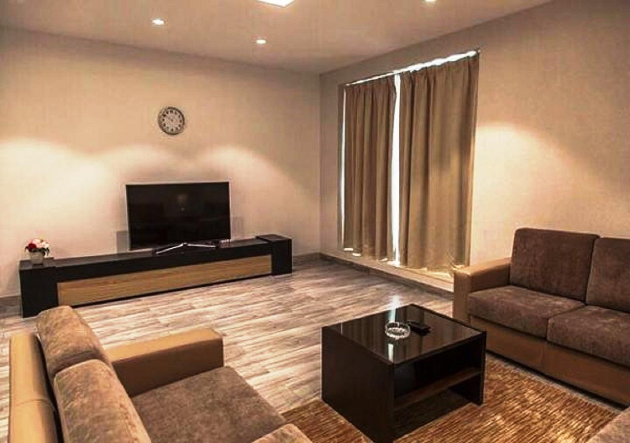 Al Faris 1 Hotel Apartments Dubai Eksteriør billede